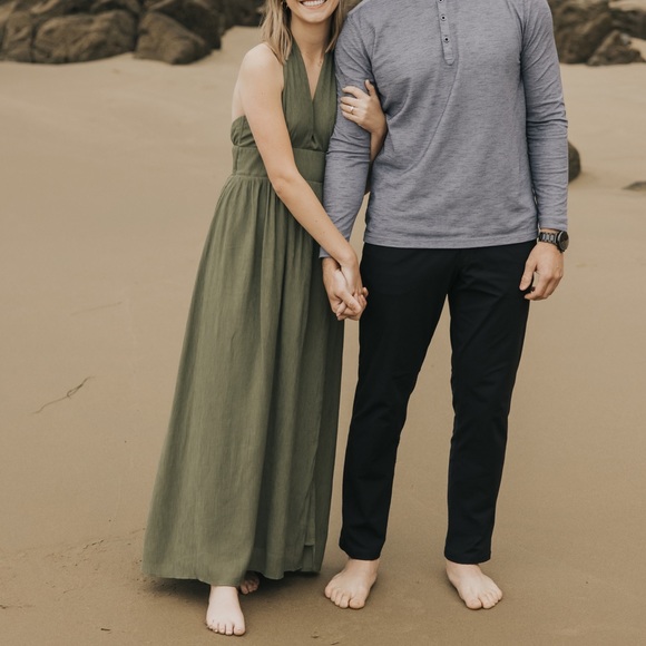 Green Halter Maxi Dress - Abercrombie & Fitch - Picture 1 of 2